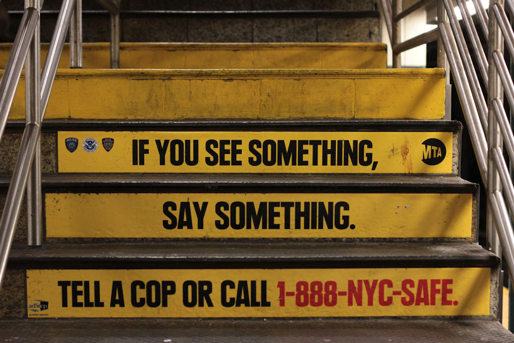 New York - MTA Re-launches 'See Something, Say Something' Campaign - Vos Iz Neias